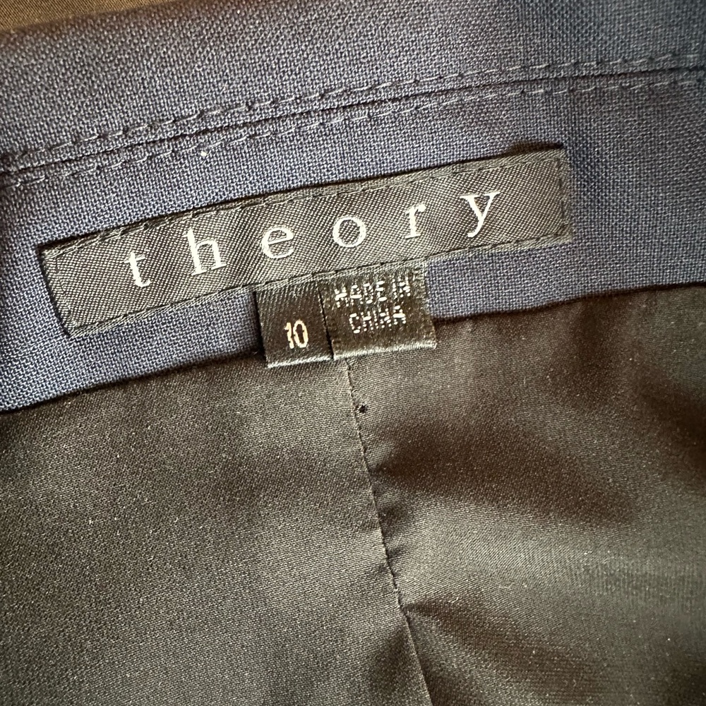 Theory Classic Navy One Button Wool Blend Blazer - Picture 3 of 3